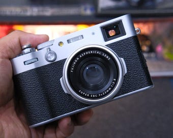 Fujifilm X100VI Premium Compact Camera Silver/Black 40MP 6-Stop IBIS