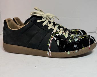 Zapatillas Maison Margiela GAT negras con estampado de salpicaduras de pintura para hombre, talla 12 (45), de ante y piel.