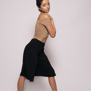 Plissierte Stretch-Bermuda von Cloudcity