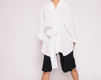 Woman's Kimono with Tie Belt