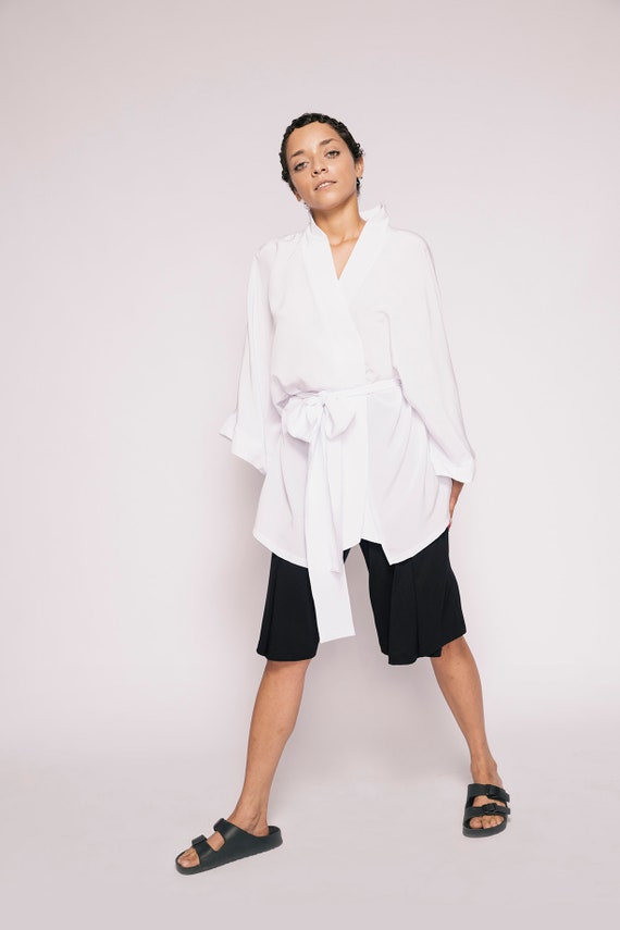 Woman's Kimono with Tie Belt