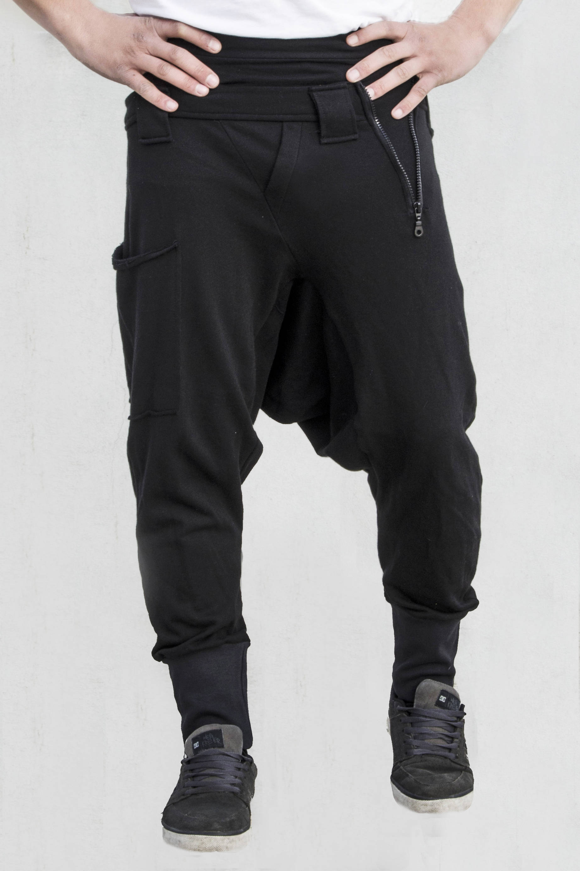Julius Plaster Cargo drop-crotch Jeans | Grey | FARFETCH