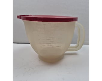 Vintage Tupperware Mix-N-Stor 2L Measuring Pitcher 800-7 Sheer Red Lid  8 Cup