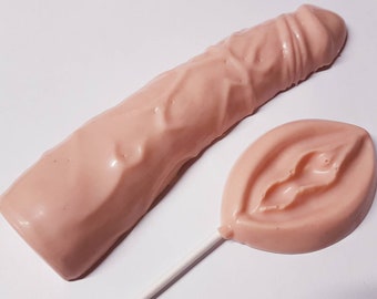 Chocolate willy and vagina gift set