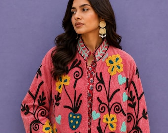 Chaqueta Suzani de terciopelo bordada a mano, abrigo de arte folclórico floral, prenda exterior de estilo bohemio.
