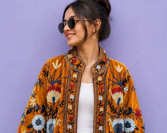 Veste brodée en velours moutarde, manteau bohème fleuri du Cachemire