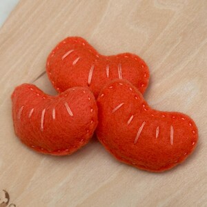 Felt food. Tangerine Slices. Pretend Play Food. 3 Piece Set.