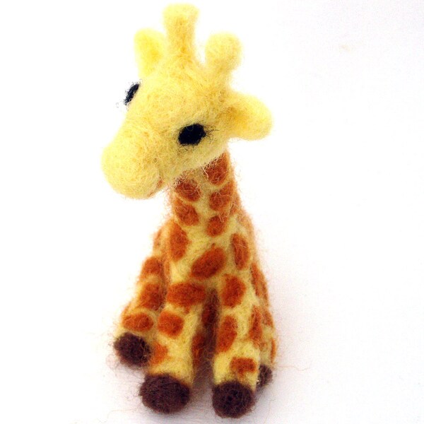 Needle felted giraffe (Cute wool felt baby giraffe)