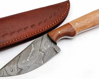 Individuell graviertes Damast Jagdmesser – Personalisiertes Messer Geschenk für Ihn – Handgefertigtes Messer mit fester Klinge – Trauzeuge Geschenk – Vatertagsgeschenk