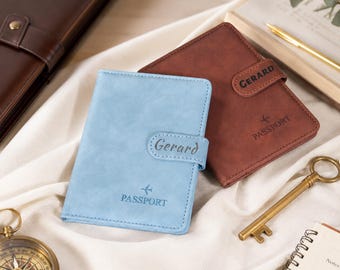 Porte-passeport en cuir gravé personnalisé, portefeuille de voyage personnalisé, étui pour passeport nominatif, cadeau d'anniversaire pour voyageur