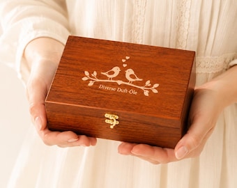Boîte souvenir en bois gravée personnalisée, coffre à souvenirs personnalisé doublé de velours avec loquet, cadeau d'anniversaire de mariage