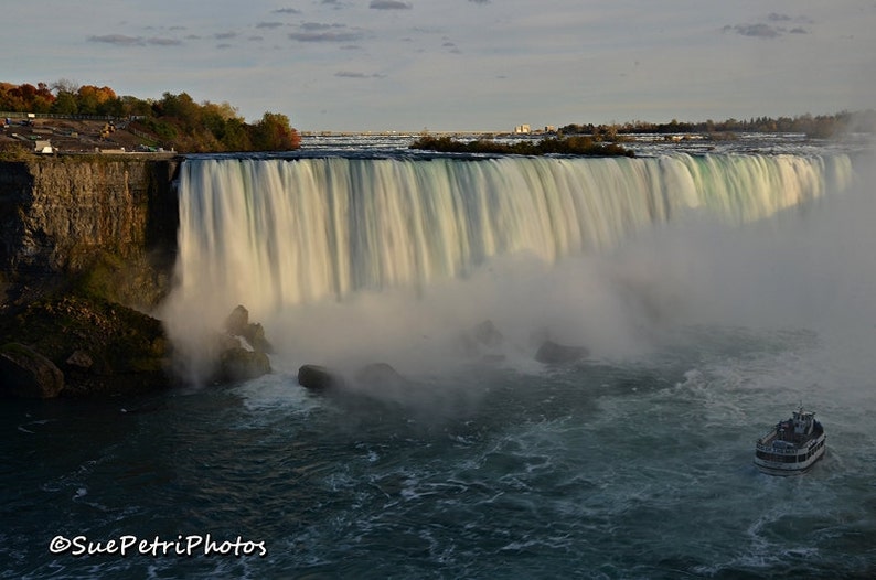 Niagara Falls Photography, Travel Photos, Maid of the Mist, Scenic Photography, Horseshoe Falls, Niagara Falls, Pictures of Niagara Falls image 1