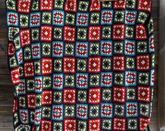 Grand couvre-lit bohème vintage 70s fait main en laine - Pièce unique