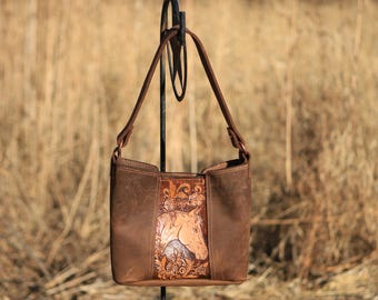 Little Yearling Shoulder Bag, Hand Tooled, Leather, Cowhide