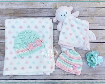 Newborn Girl Hat & Blanket Set, Hospital Baby Gift, Going Home Outfit, Security Blanket,  Baby Shower Present, Photo Prop, Baby Lamb