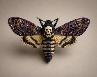 Falena della morte in feltro ad ago, decorazione gotica a forma di falena, arte murale con falena e teschio, stranezze di Halloween, regalo a tema insetto in stile dark cottagecore