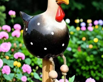 Big Eyed Chicken Garden Statue: Whimsical Resin Yard Decor, Outdoor Lawn Ornament