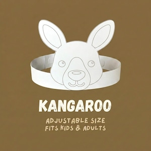 Puede incluir: Un diseño de cabeza y diadema de canguro blanco sobre un fondo marrón. El texto "KANGAROO" está encima del texto "ADJUSTABLE SIZE FITS KIDS & ADULTS". El canguro tiene orejas grandes y una cara detallada.