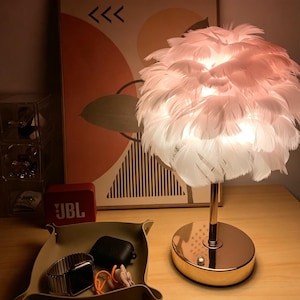 Lámpara de mesa recargable con forma de pluma, luz nocturna LED cálida regulable, lámpara de escritorio con control táctil, decoración original para el dormitorio y regalos.