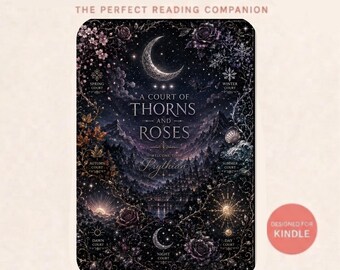 Op de afbeelding: Een rechthoekige Kindle-inzet met een donkere, gedetailleerde illustratie van een fantasielandschap met een maansikkel, bergen en bloemmotieven. De tekst bevat A COURT OF THORNS AND ROSES, WELCOME TO PRYTHIAN en labels voor de verschillende hoven.