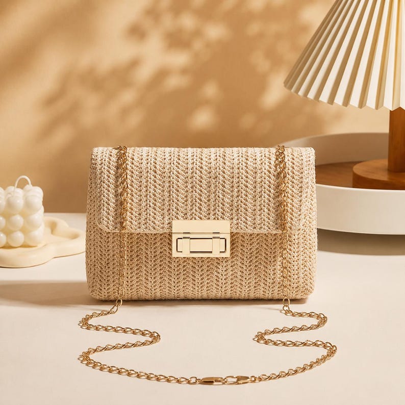 Kuvertväska i vävd halm, bohemisk axelväska, raffiakvällsväska Beige