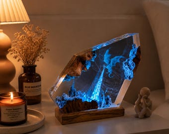 Lampada in resina a forma di drago con alito di fuoco, arte in resina, arte del drago, statua del drago, lampada da tavolo, regalo per lui, decorazione da gioco, lampada a forma di drago come regalo di Halloween