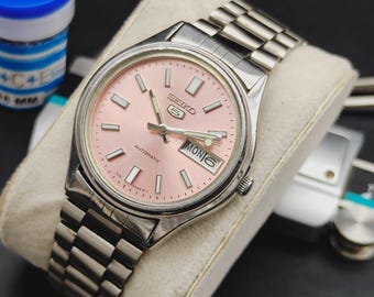 Seiko Women's Dress Quartz Watch With Crystal Accented Bezel Pink