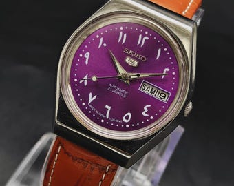 Vintage Seiko 5 Automatic Men's Wrist Watch Day Date Purple Arabic Dial