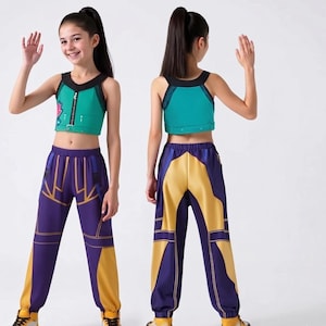 Disfraz De Zoey De K-Pop Para Niño | Incluye Top Corto Verde Y Pantalones Cargo Azul Y Amarillo | Ideal Para Halloween Y Cosplay | 3 Tallas Disponibles