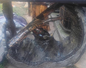 Handmade Custom End Table w/ Eagles head