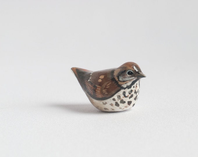 Hermit Thrush Miniature | Songbird | Bird Figurine