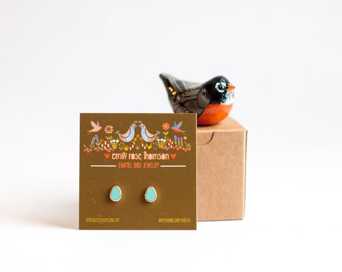 The Bird Nerd Gift Set: The Robin Collection | Robin's Egg Stud Earrings & American Robin Figurine