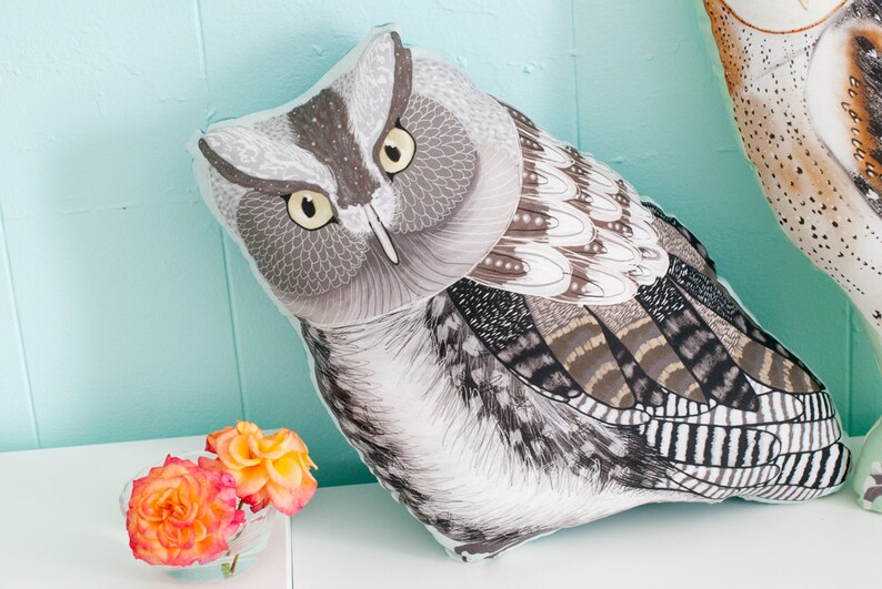 Large Owl Plushie Choose One Screech Owl Barn Owl Bird Pillow Nature Home Decor Nursery Decor Gift for Him Mother's Day image 3