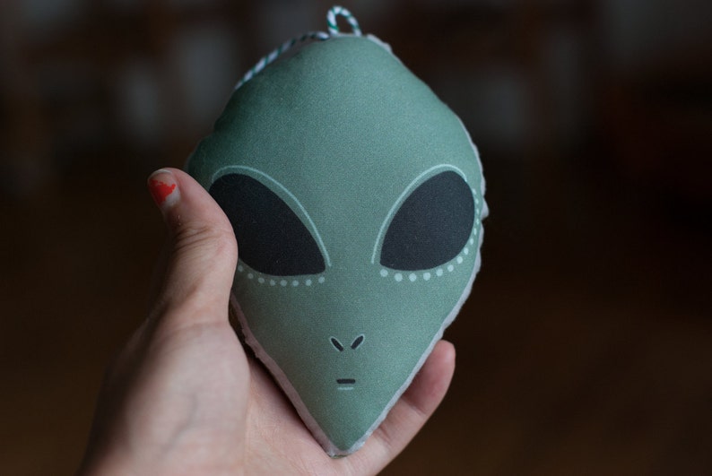 Alien Head Ornament / Choose 6 Different Colors / Small Alien Plushie image 4