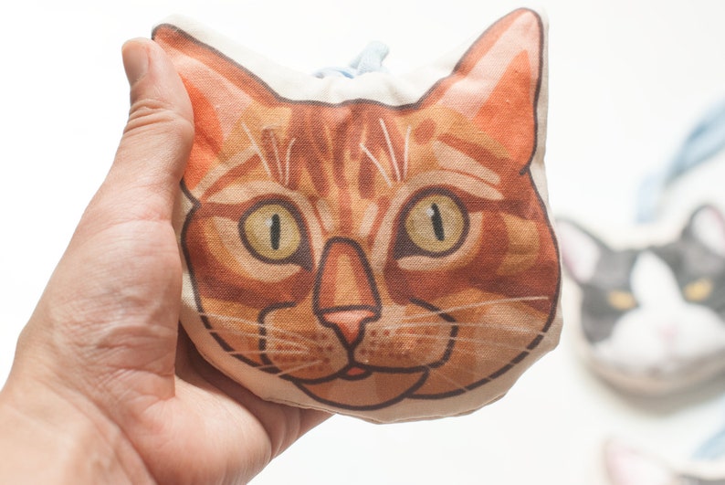 Cat Head Car Air Freshener Lavender Sachet Choose from 5 Different Cat Breeds Rear View Mirror Decoration Car Refresher ginger tabby