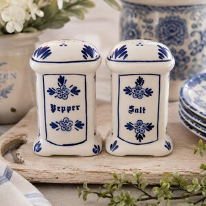 Japan Salt and Pepper Shakers - Etsy