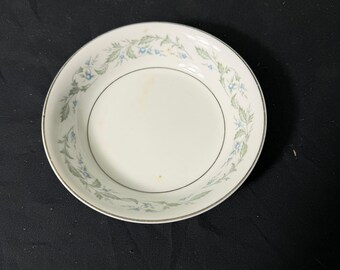 Rose China Louise Plate 6.5 inches