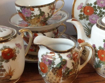 vintage Japanese tea for 2 KUTANI  7 PIECES gold rimmed