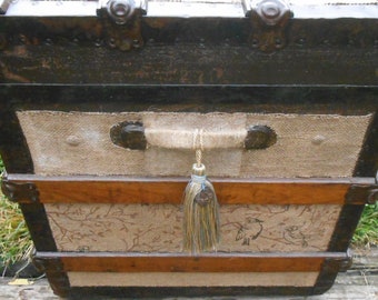 Repurposed steamer trunk coffee table entertainment center storage suitcase travel