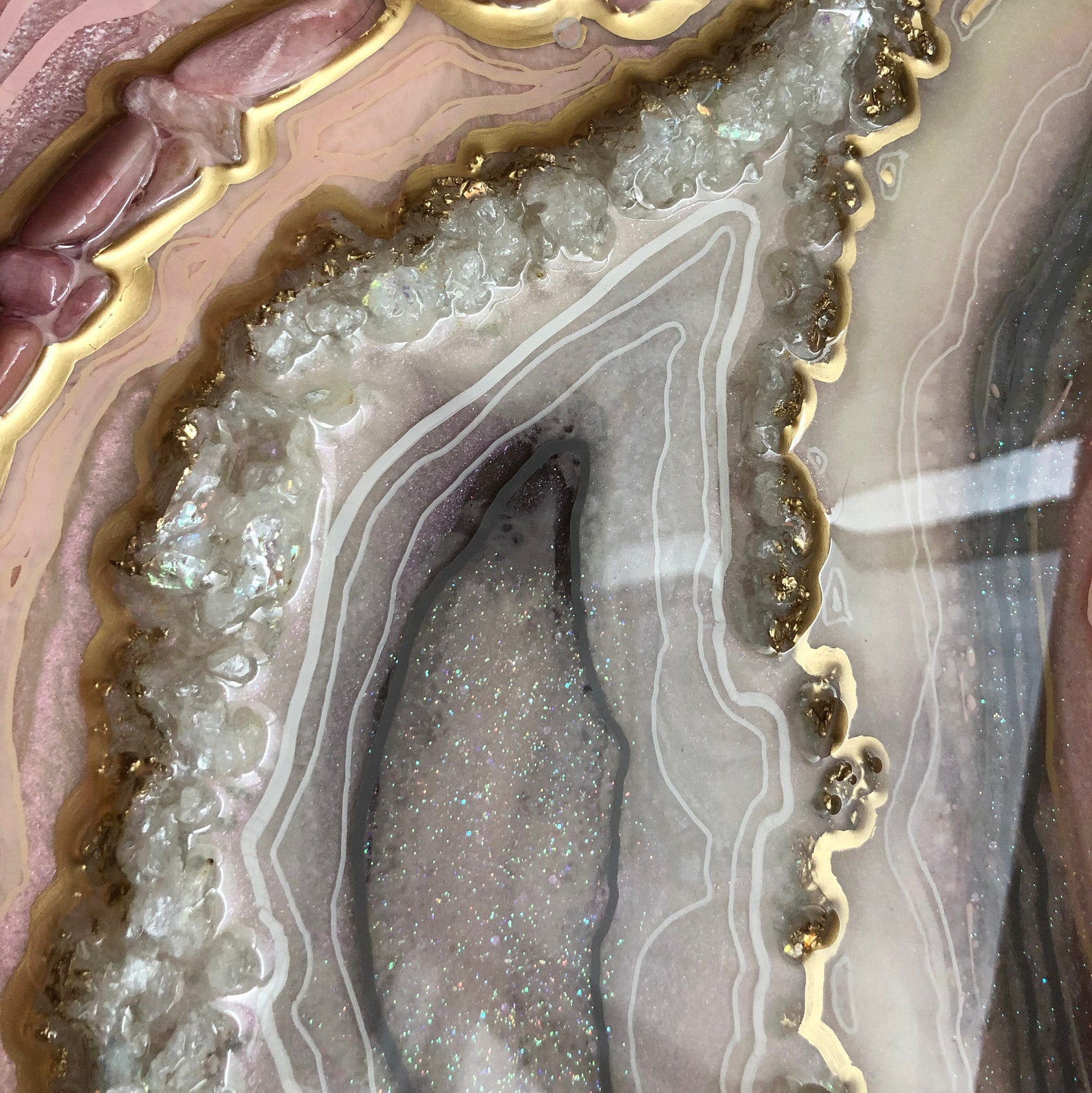 Rose Quartz Resin Geode Pink Geode Resin Wall Art Pink Wall Etsy