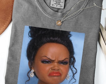 Camiseta divertida com estampa retrô de boneca, camiseta "nojenta", estampa de meme de boneca atrevida, camiseta vintage sarcástica, Comfort Colors®, camiseta divertida e peculiar