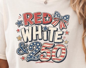 Camiseta comemorativa do 250º aniversário da Comfort Colors®, camiseta patriótica estilo preppy, camiseta com a bandeira americana, camiseta vermelha, branca e com o número 250, camiseta para o 4 de julho, camiseta dos EUA.