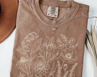 Camiseta Comfort Colors® Vintage Botanical, Camiseta Floral com Estampa de Flores Silvestres, Presente para Jardineiros, Camiseta Floral Boho Cottagecore