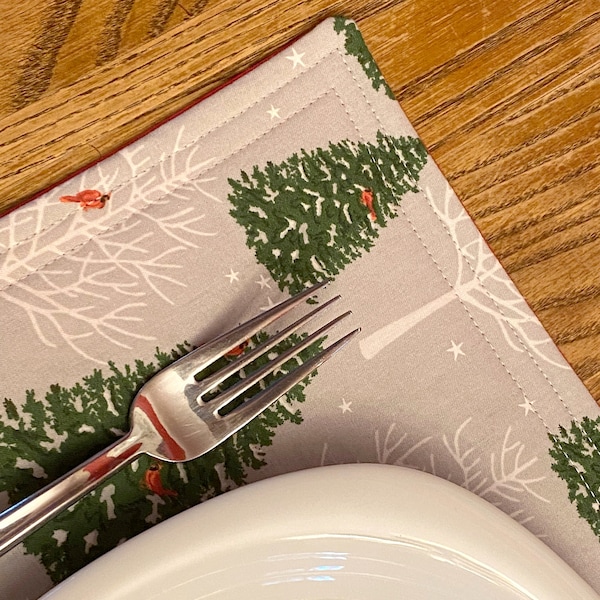 Winter Placemat, Cardinal Placemat, Christmas Pine Tree Placemat