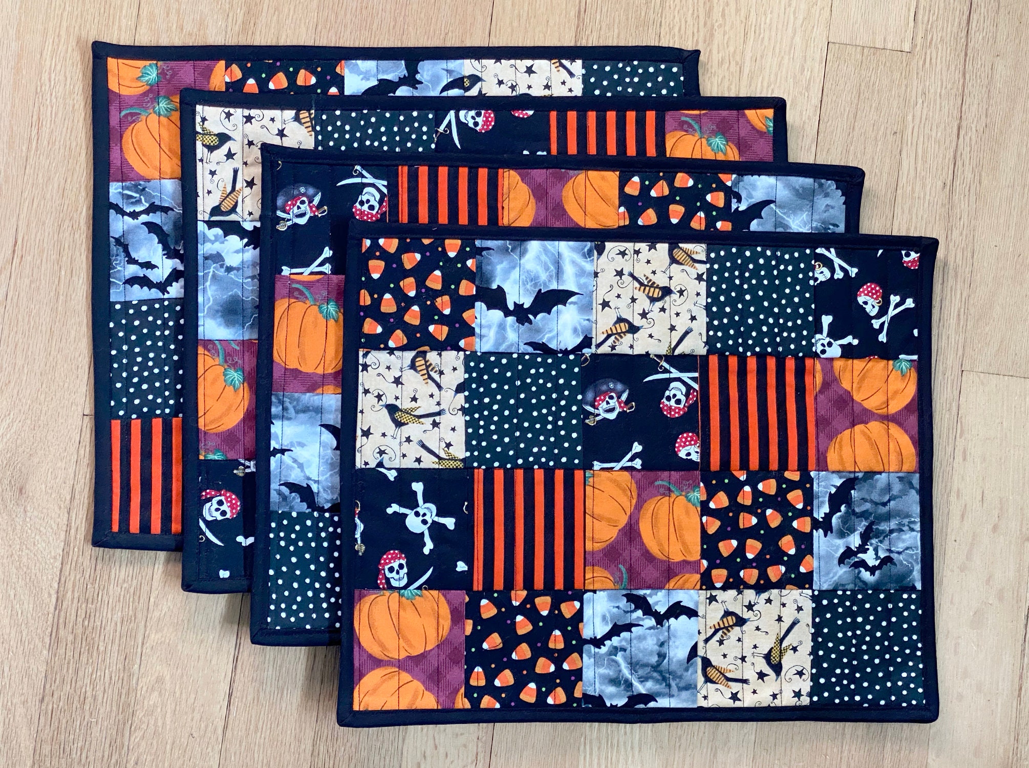 Halloween Placemats Set of 4 Halloween Quilted Placemats Etsy