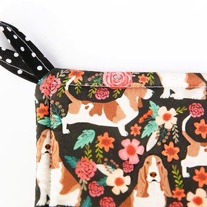 Basset Hound Potholders, Dog Potholders. Kitchen, Housewarming Gift,