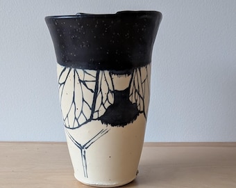 Sleeping Bee Travel Mug