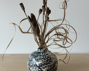 Bud Vase - Fern Design