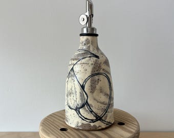 Oil Cruet Bottle- Garlic Rasp Design