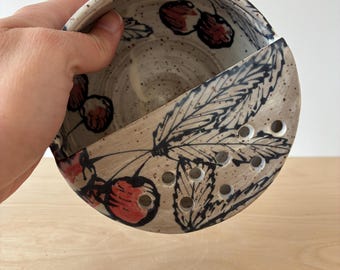 Berry Bowl Strainer- Cherry Drawing Design
